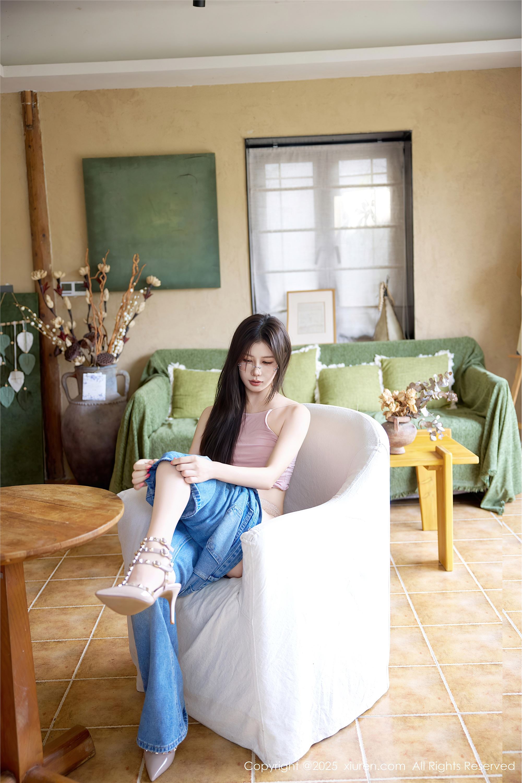 Xiuren秀人网 2025.11.13 NO.10983 尹甜甜sunny